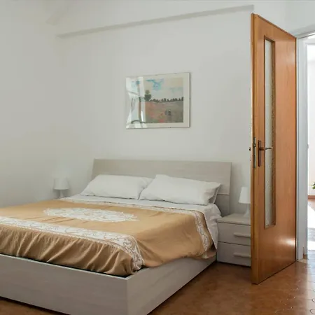 Wonderful On Lakeside Colonno