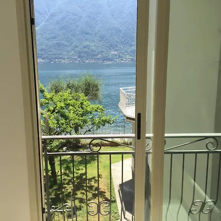 Wonderful On Lakeside 아파트 *